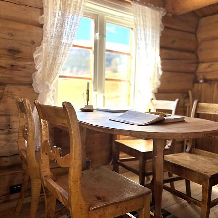 Stallen - Koselig Lite Hus Pa Gardstun Skjåk Buitenkant foto
