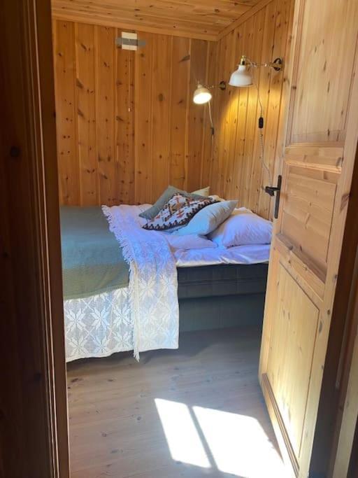 Stallen - Koselig Lite Hus Pa Gardstun Skjåk Buitenkant foto