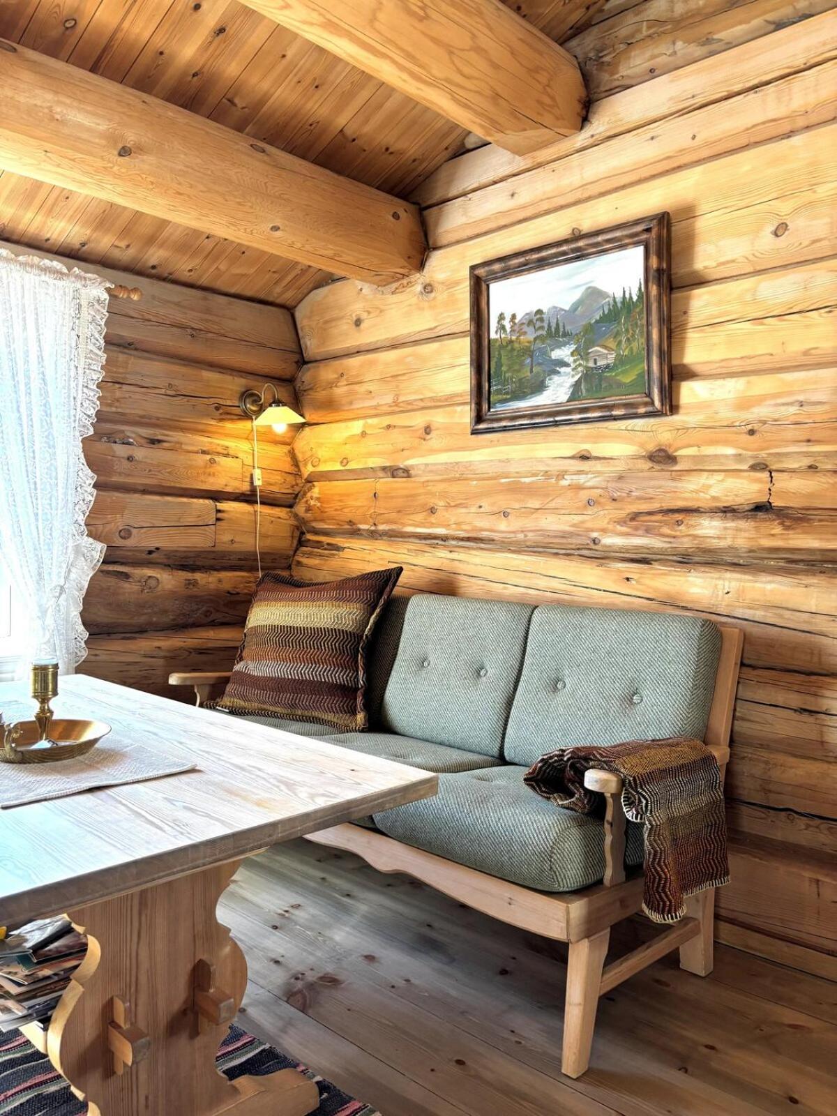 Stallen - Koselig Lite Hus Pa Gardstun Skjåk Buitenkant foto