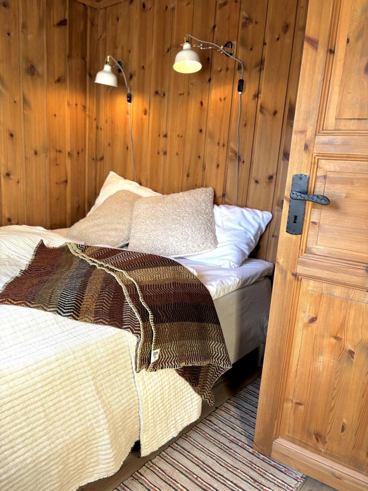 Stallen - Koselig Lite Hus Pa Gardstun Skjåk Buitenkant foto